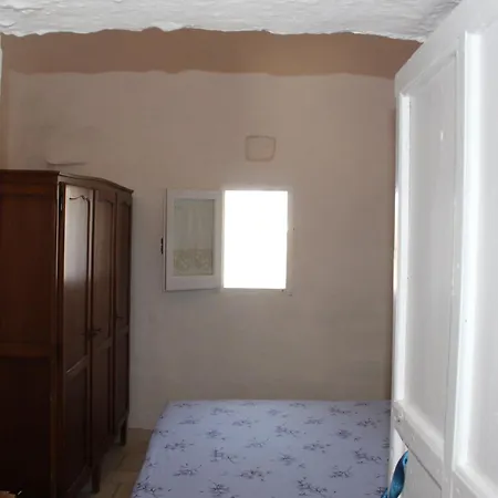 Trullo Fiorino * Cisternino